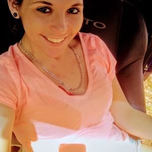 Meet your Posher, Connie